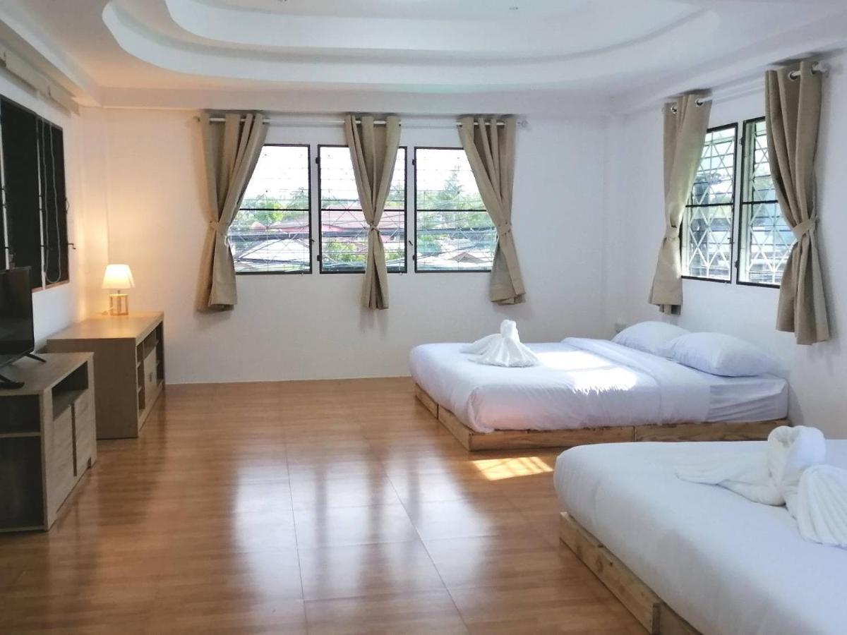 Room79 Пхукет Экстерьер фото